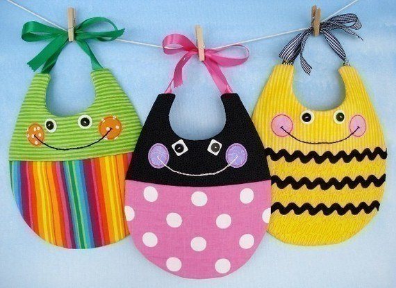 baberos para bebés