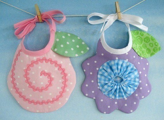 baberos para bebés