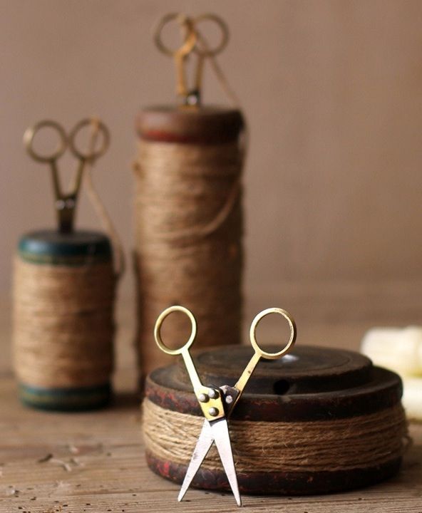 telas divinas-decorar con carretes de hilos-11