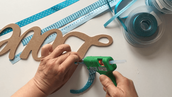 forrar letras con cintas