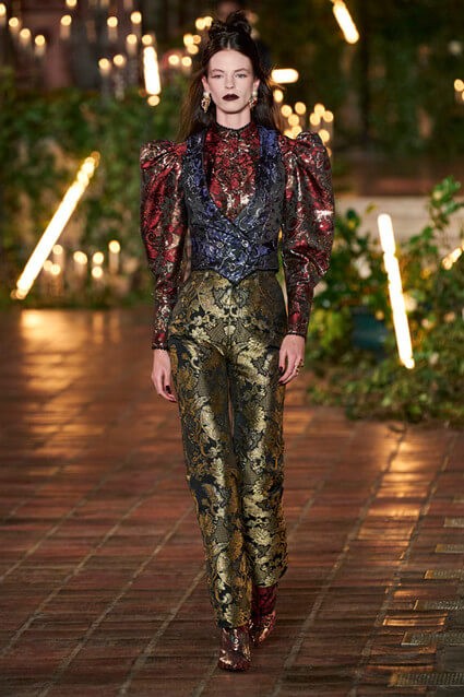 Conjunto Estampado de Cachemira Rodarte