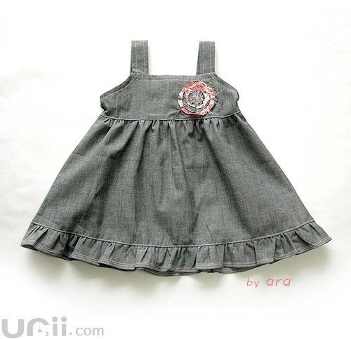 vestido de tela vaquera para niña